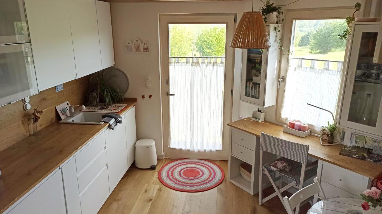 Mini Casa Con Jardin Villa Mungia Bagian luar foto